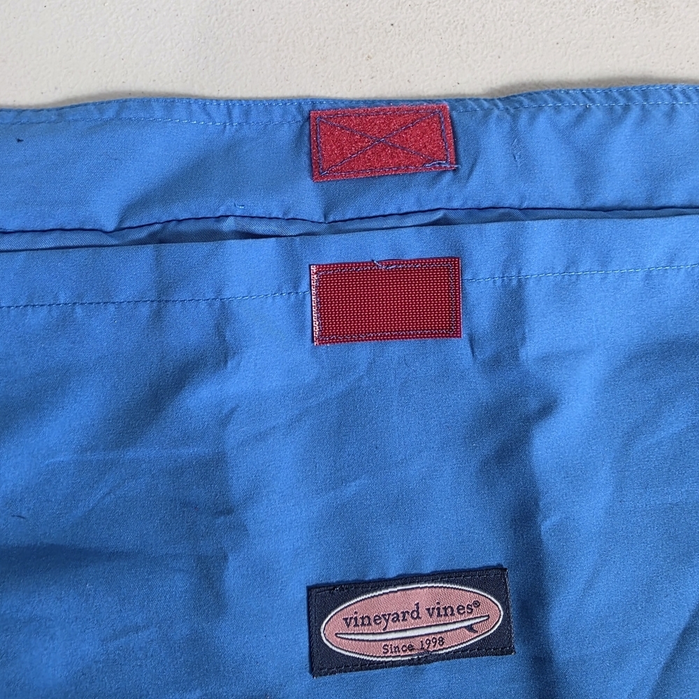 Vineyard Vines Bright Blue Organizer - Picture 3 of 6